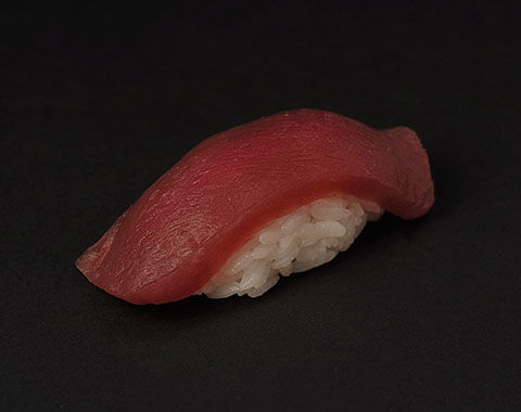 NIGIRI Z TUŃCZYKIEM